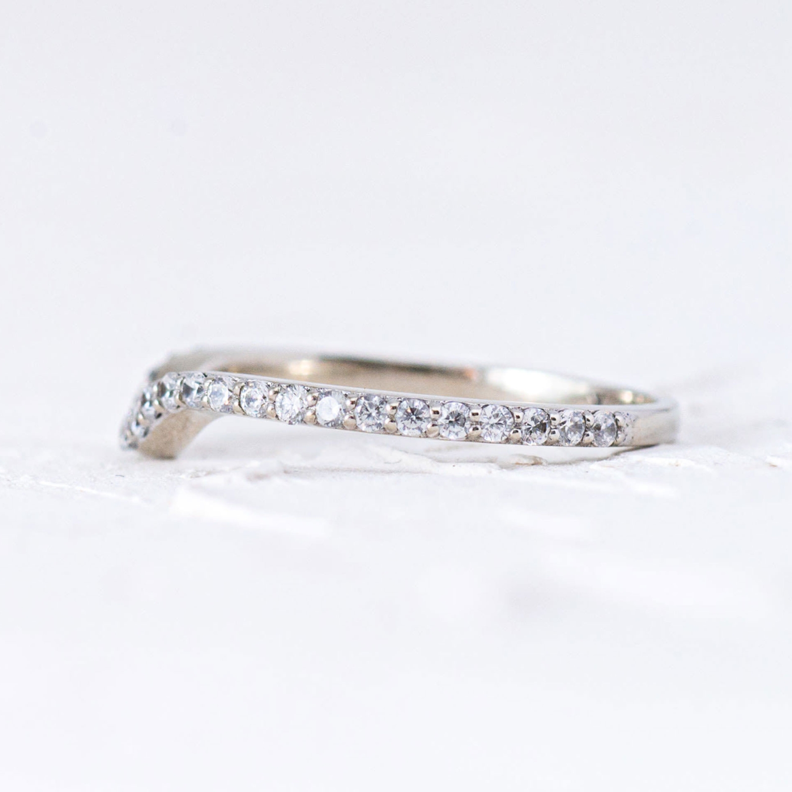 Curved Halo side1 1600x1600