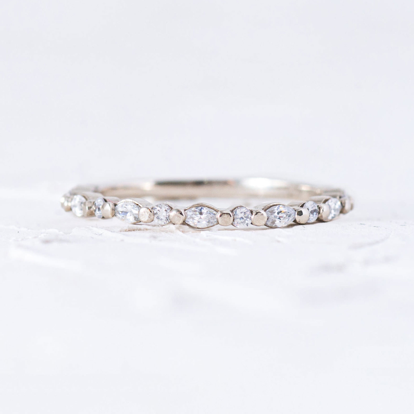 floating marquise round white front 1600x1600