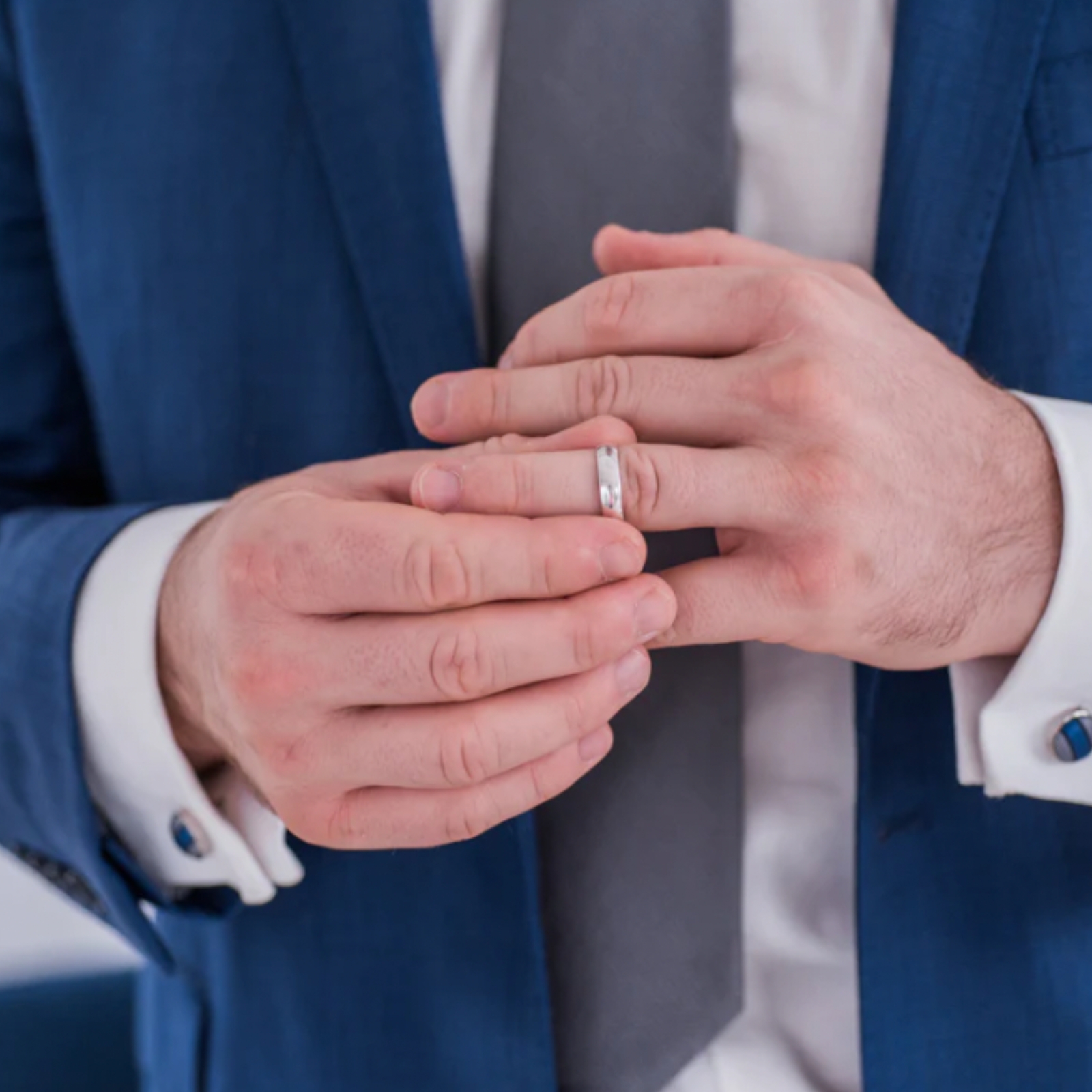 Classic Edge white hand model 2 1600×1600 (1)