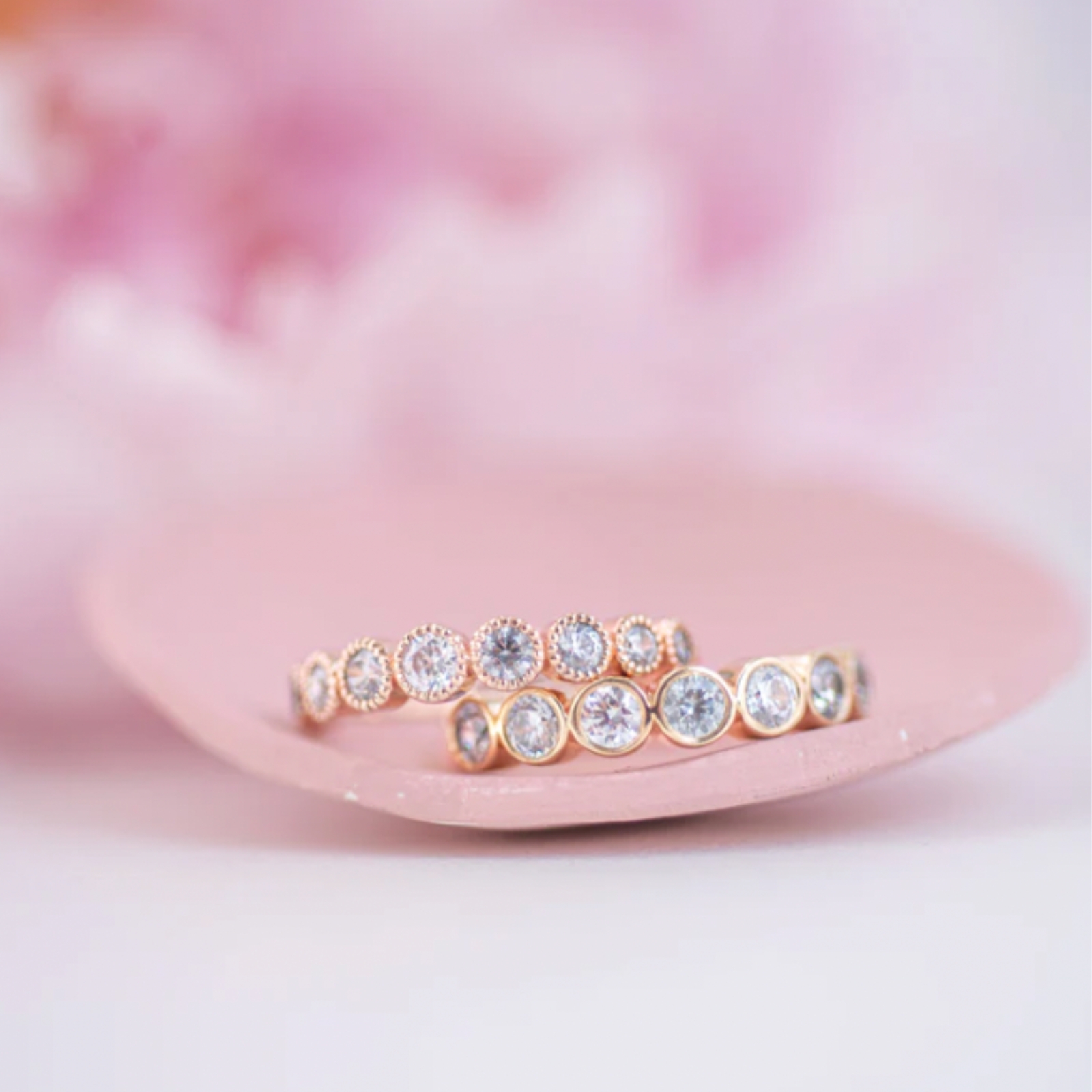 Crescent Luxe duo 1600x1600