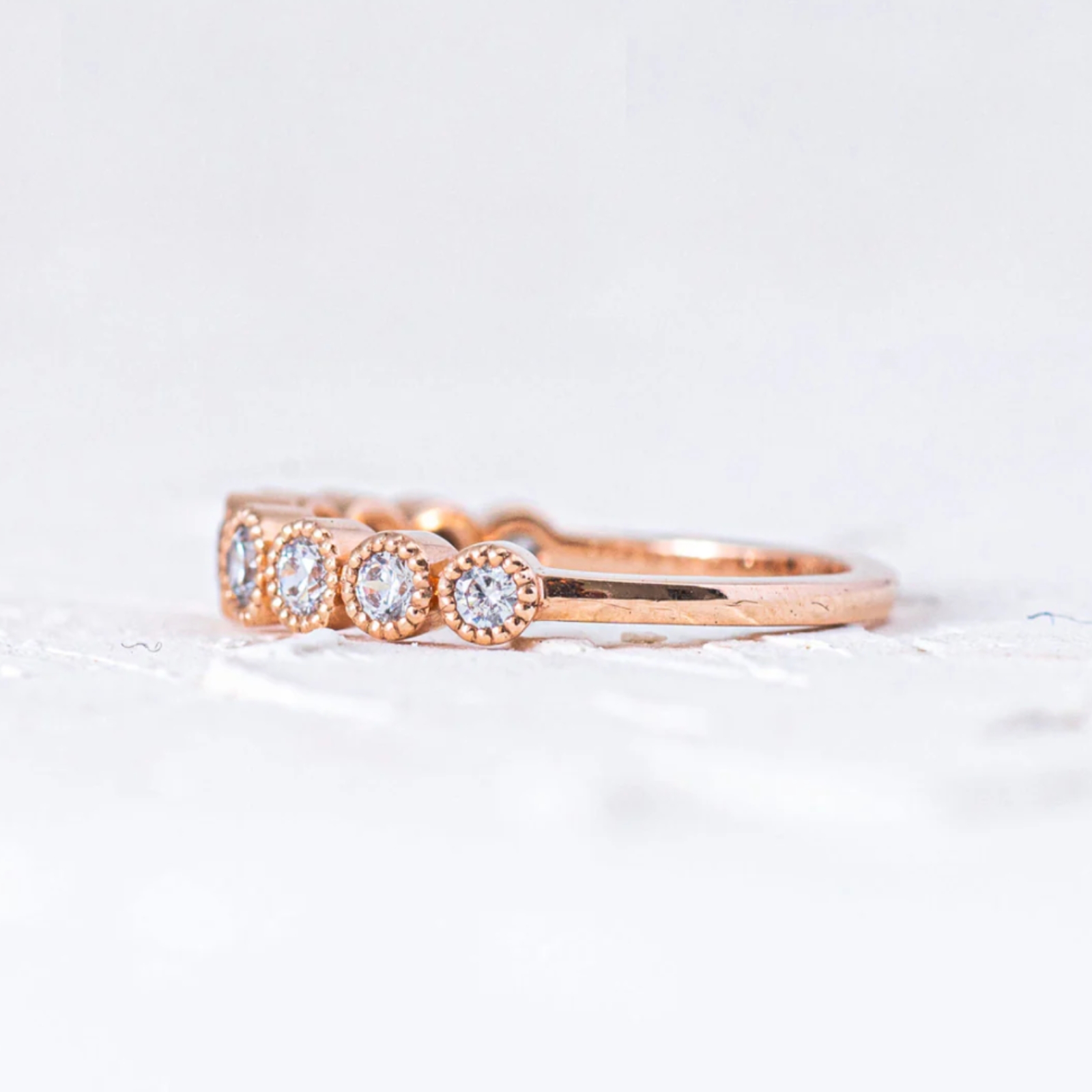 Crescent Luxe side rose 1600x1600