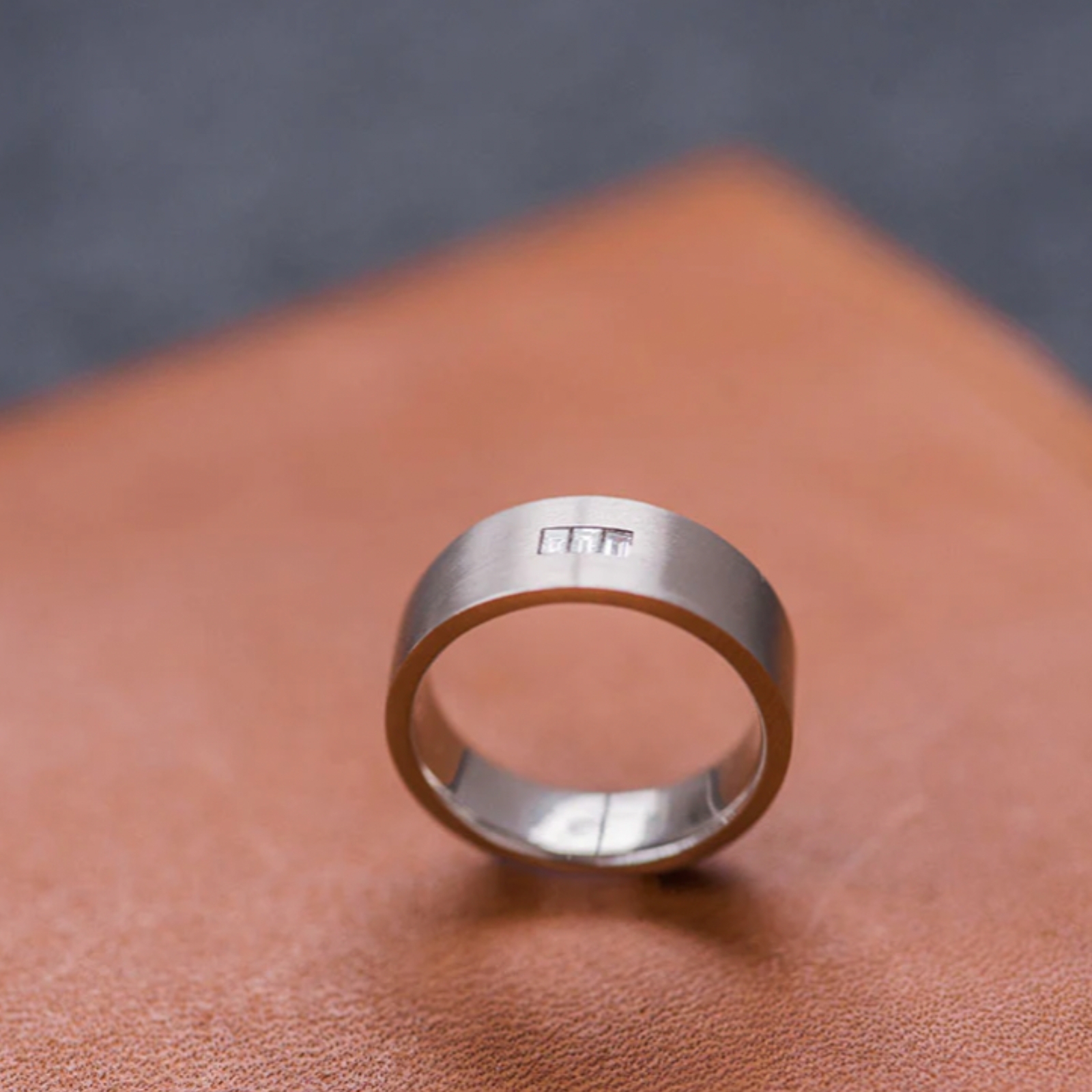 The Stark white top angle 1600x1600