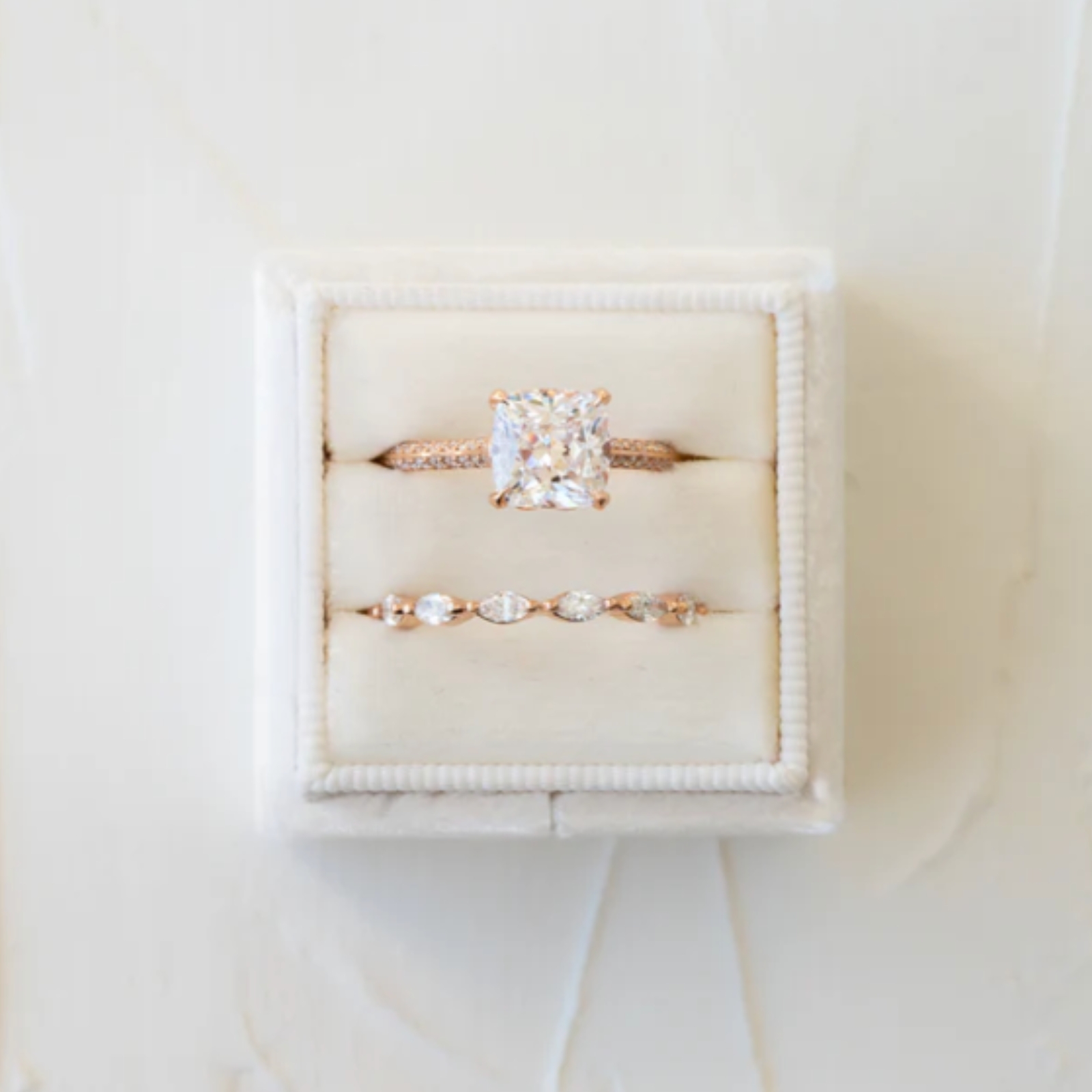 floating marquise 1600×1600 (3)